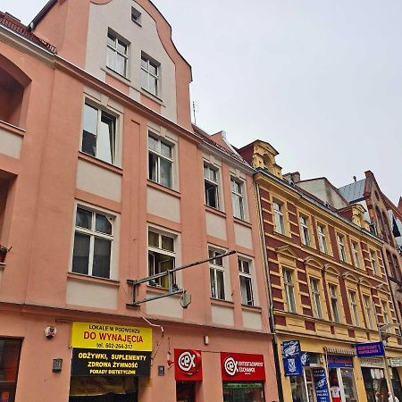 Apartament Nr 15 - 2 Pokoje Z Prywatnymi Lazienkami Centrum 波兹南 外观 照片